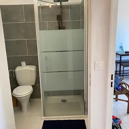 Studio Plein Sud Pres De La Yourhosthelper * Saint-Raphael (Var)